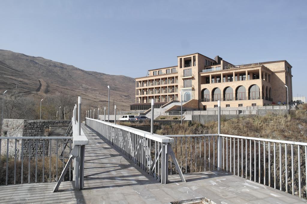 Akhtamar Hotel Cjsc Arzakan Eksteriør bilde