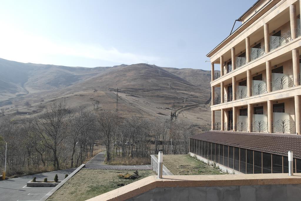Akhtamar Hotel Cjsc Arzakan Eksteriør bilde