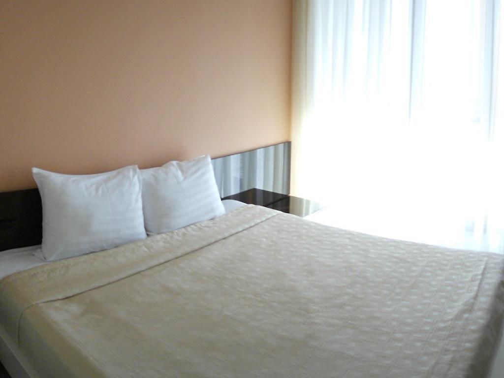 Akhtamar Hotel Cjsc Arzakan Rom bilde