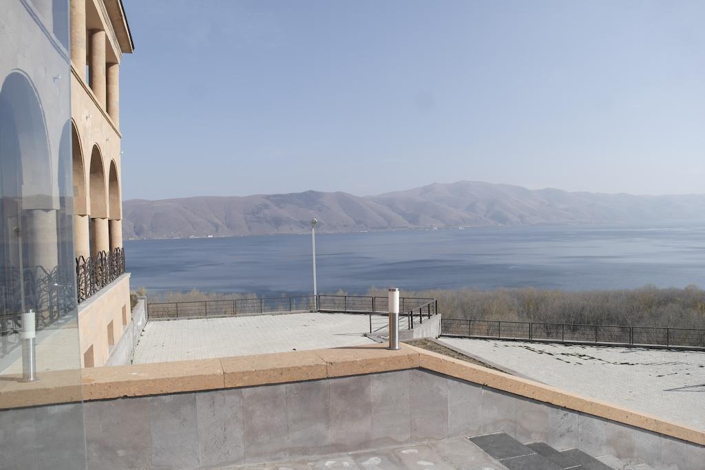Akhtamar Hotel Cjsc Arzakan Eksteriør bilde