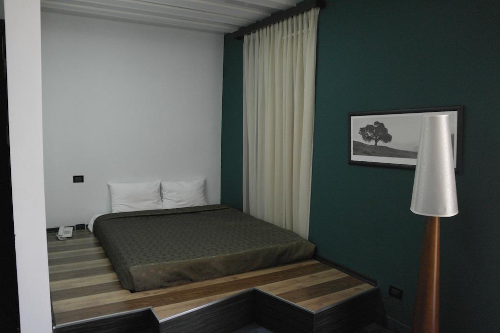 Akhtamar Hotel Cjsc Arzakan Rom bilde